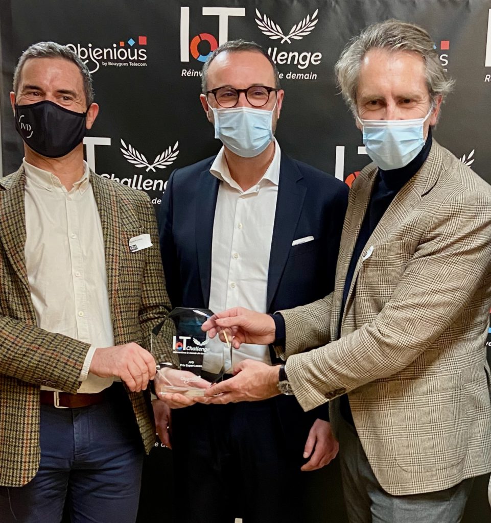 Grâce à sa solution d’hygiène connectée HygiaConnect, JVD reçoit le Prix Expert de l’IoT Challenge by Objenious