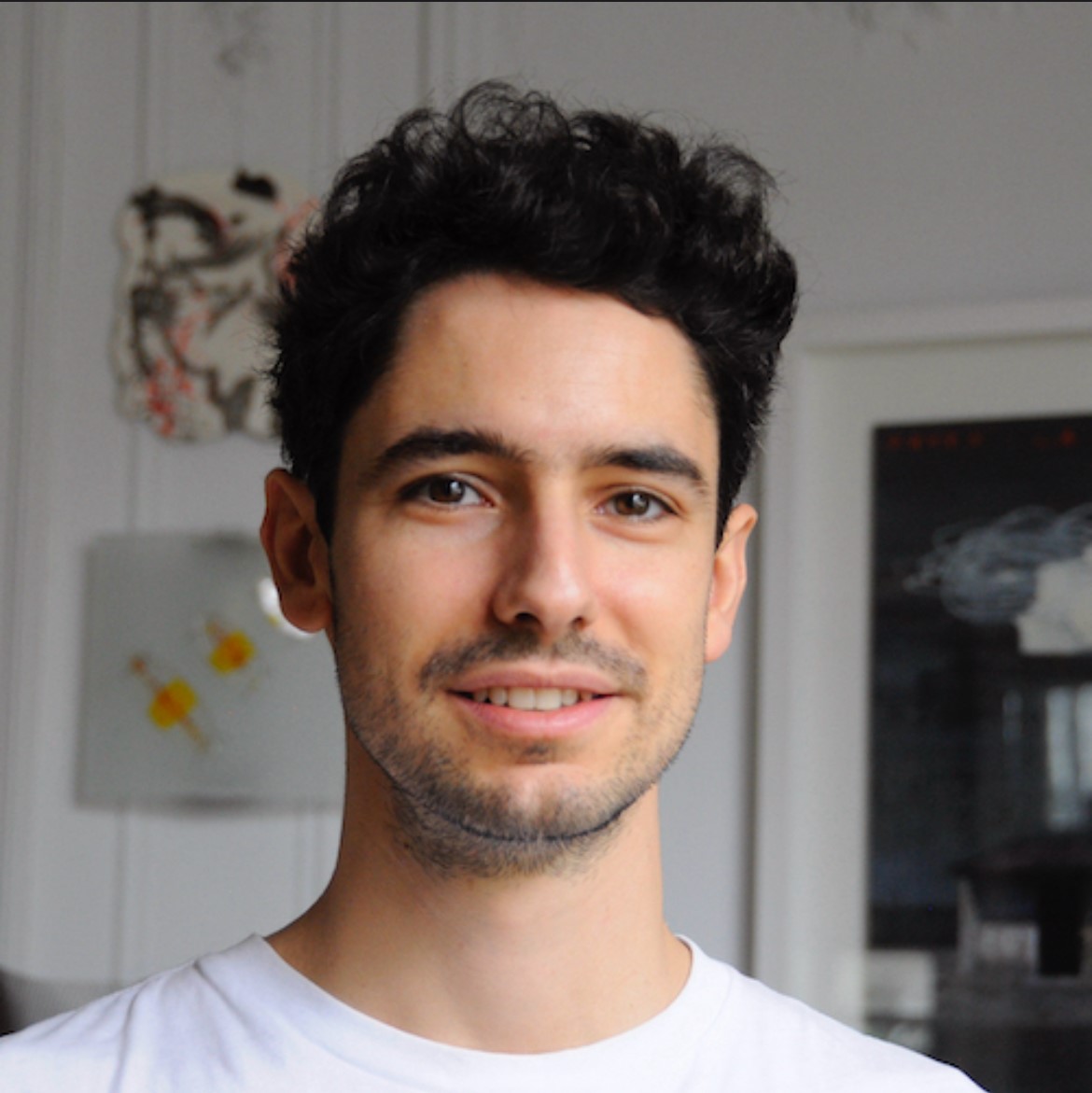 Qubit Pharmaceuticals annonce la nomination de Romain Delassus en tant que Directeur produits et systèmes d’information